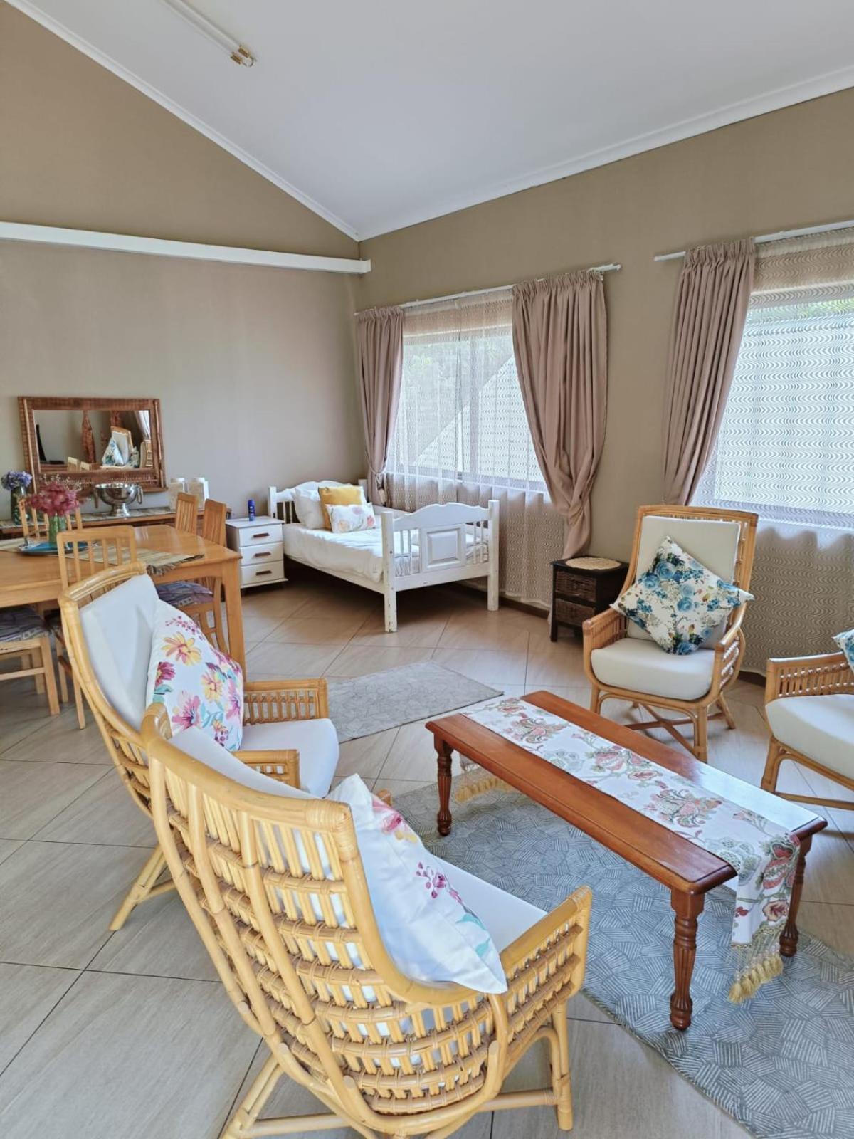 Millstream Inn Guest House Skeerpoort Zimmer foto